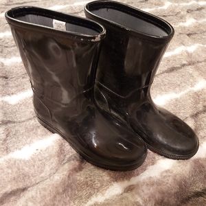 ❄2 for $15. Rain Boots